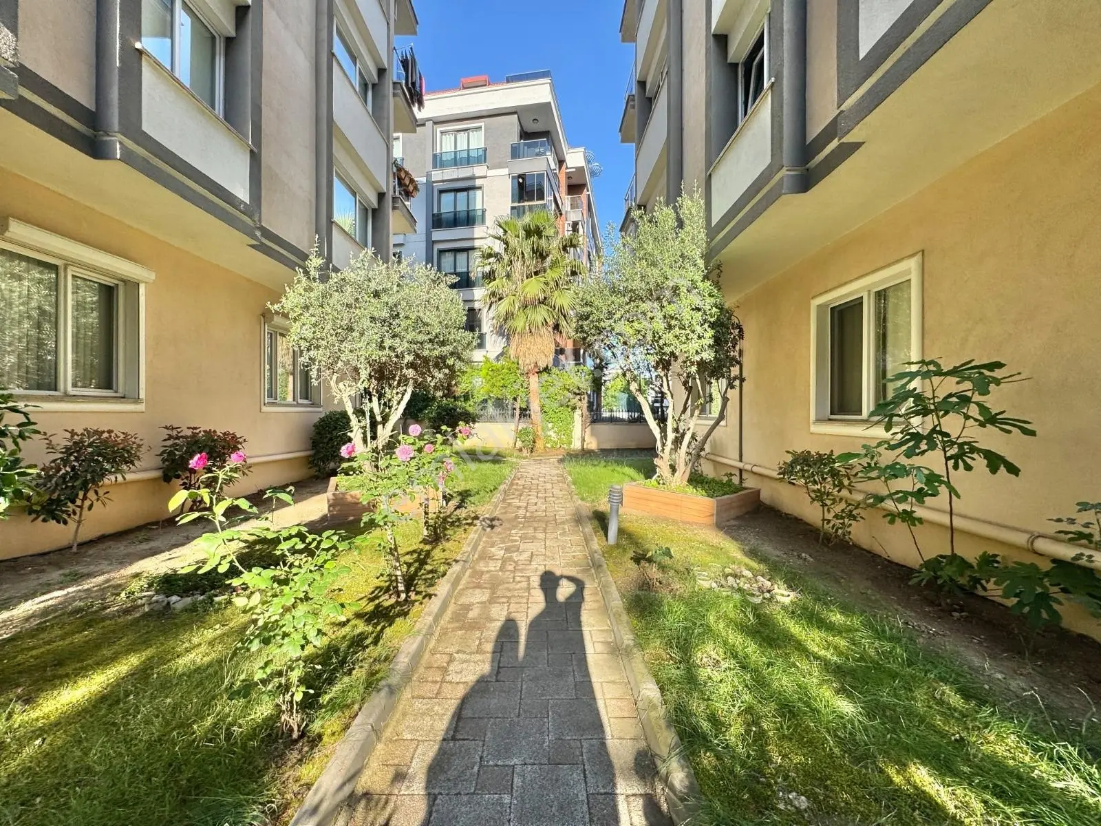 Beykent Tıp Merkezine Komşu Kısa Katlı Havuzlu Sitede 5+2 Dublex - Görsel 26