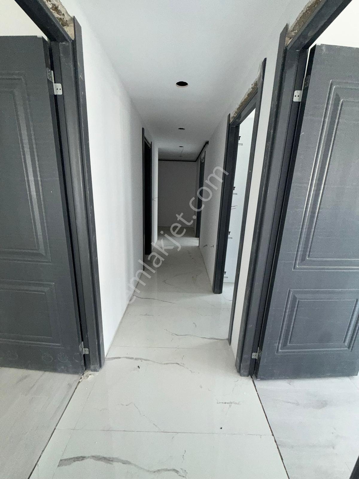 Osmanlı Caddesi Üzerinde ! Güvenlikli Sıfır 3+1 Satılık Daire - Görsel 13