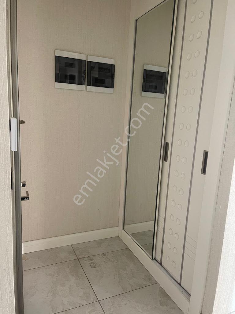 Esenyurt Cumhuriyet Mahallesi’nde Metrobüse Yakın Teraslı 1+1 Kiralık Daire - Görsel 10