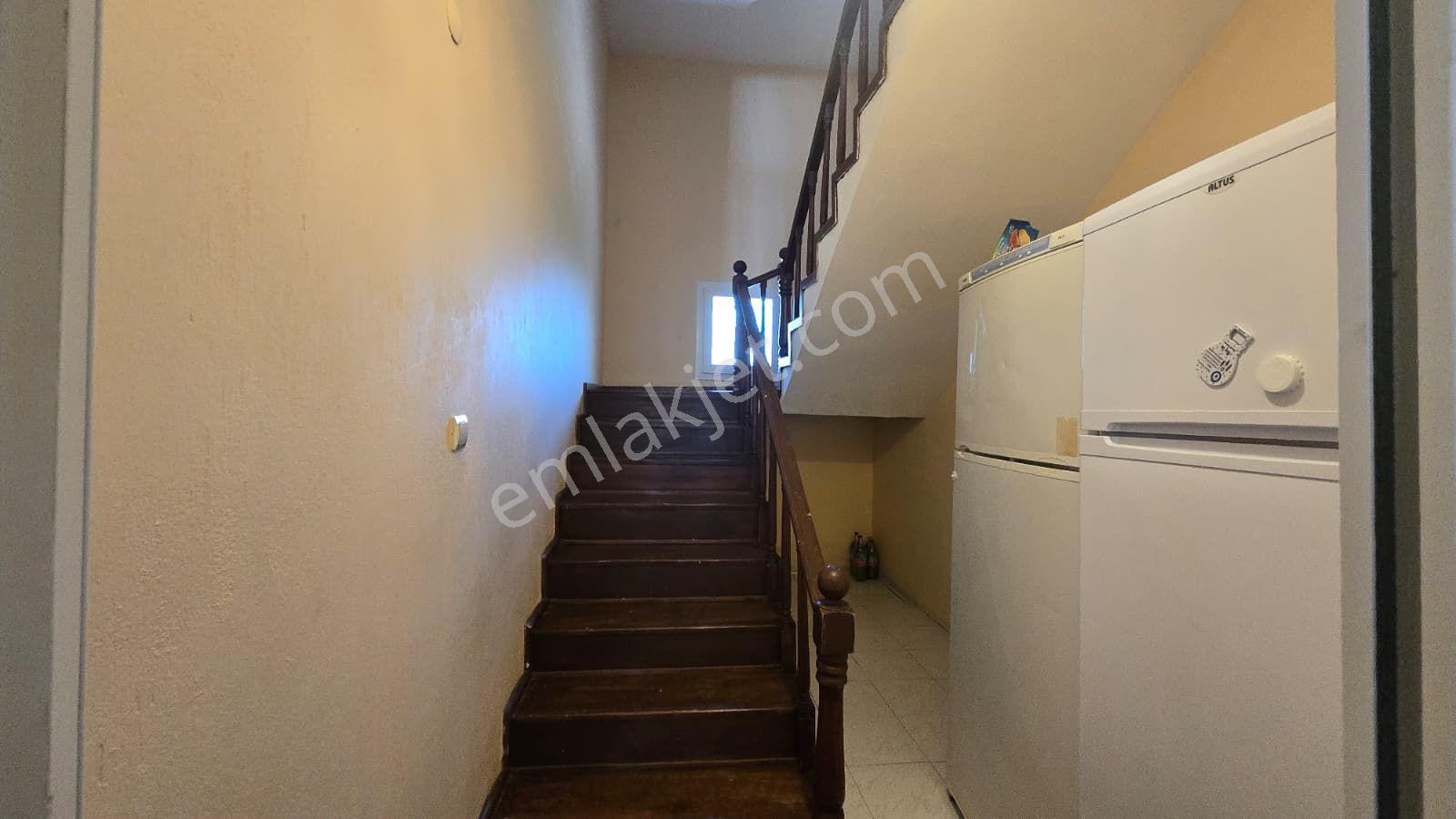 İzmir Menderes Oğlananası'nda 10.180 M² Arsa İçerisinde Ruhsatlı 5+1 Müstakil Ev Ve Verimli Bahçe - Görsel 20