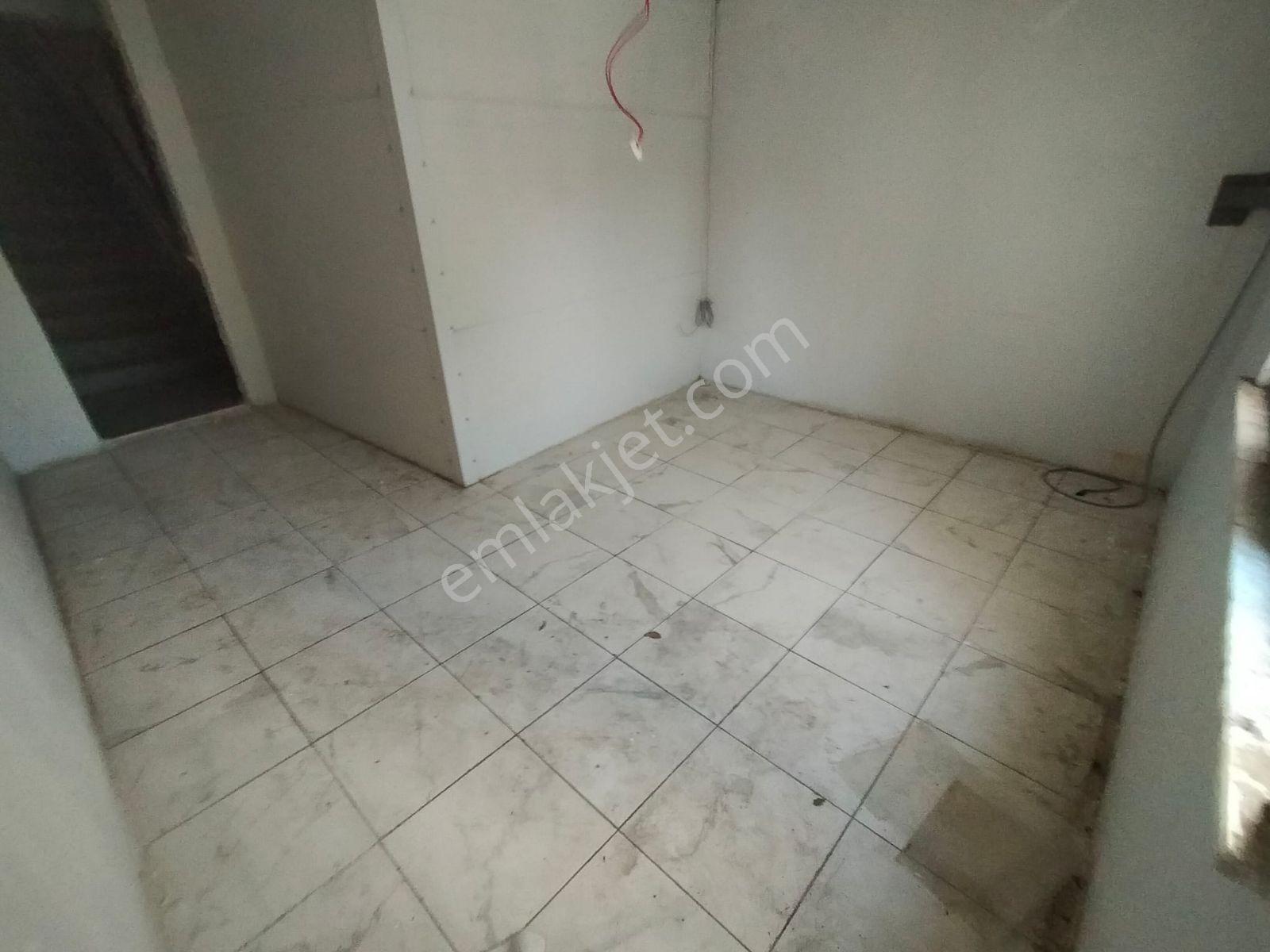 Topçular Sanayide 500 M2 İmalathane Yük Asansörlü - Görsel 11