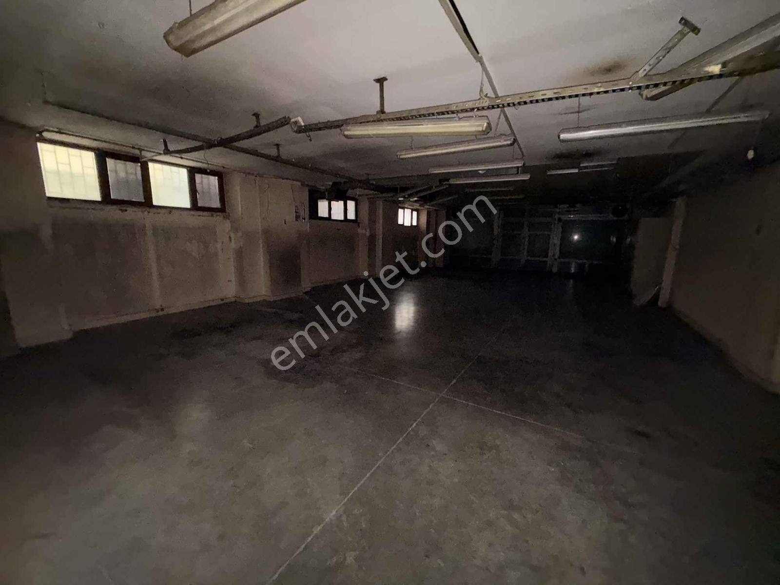 Zeytinburnu Demircilerde 5 Katlı Asansörlü 700 M2 İş Yeri - Görsel 7