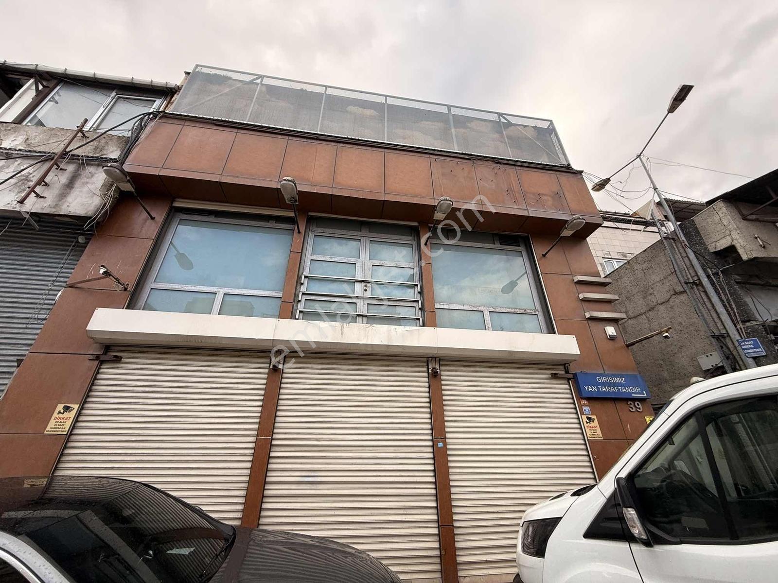 Zeytinburnu Demircilerde 5 Katlı Asansörlü 700 M2 İş Yeri - Görsel 9