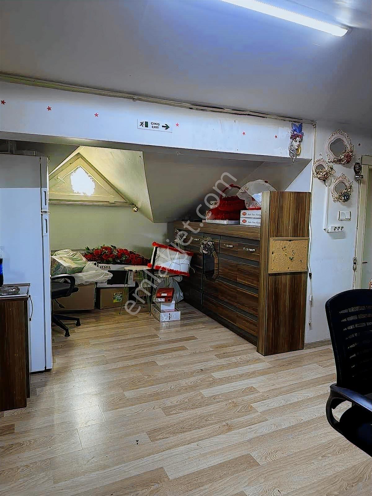 Zeytinburnu Veliefendi Mahallesi - Görsel 22
