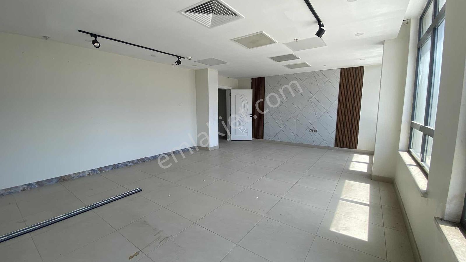 Şehrin Merkezinde Adliye Yanı Kiralık İşyeri Ofis - Görsel 11