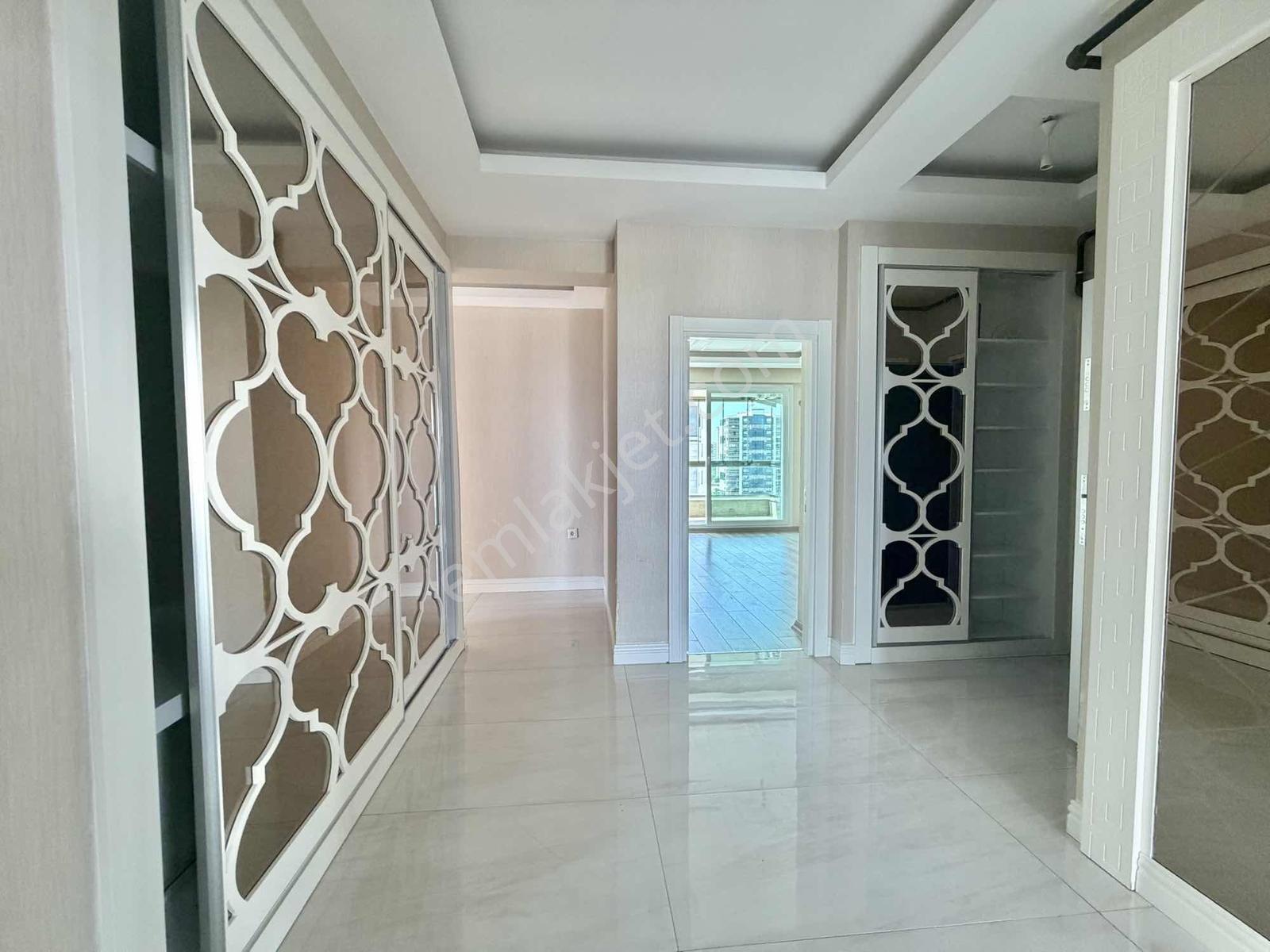 Mastfroşta 3,5+1 Havuzlu Lüx Ara Kat Fırsat Kiralık Daire!!! - Görsel 7