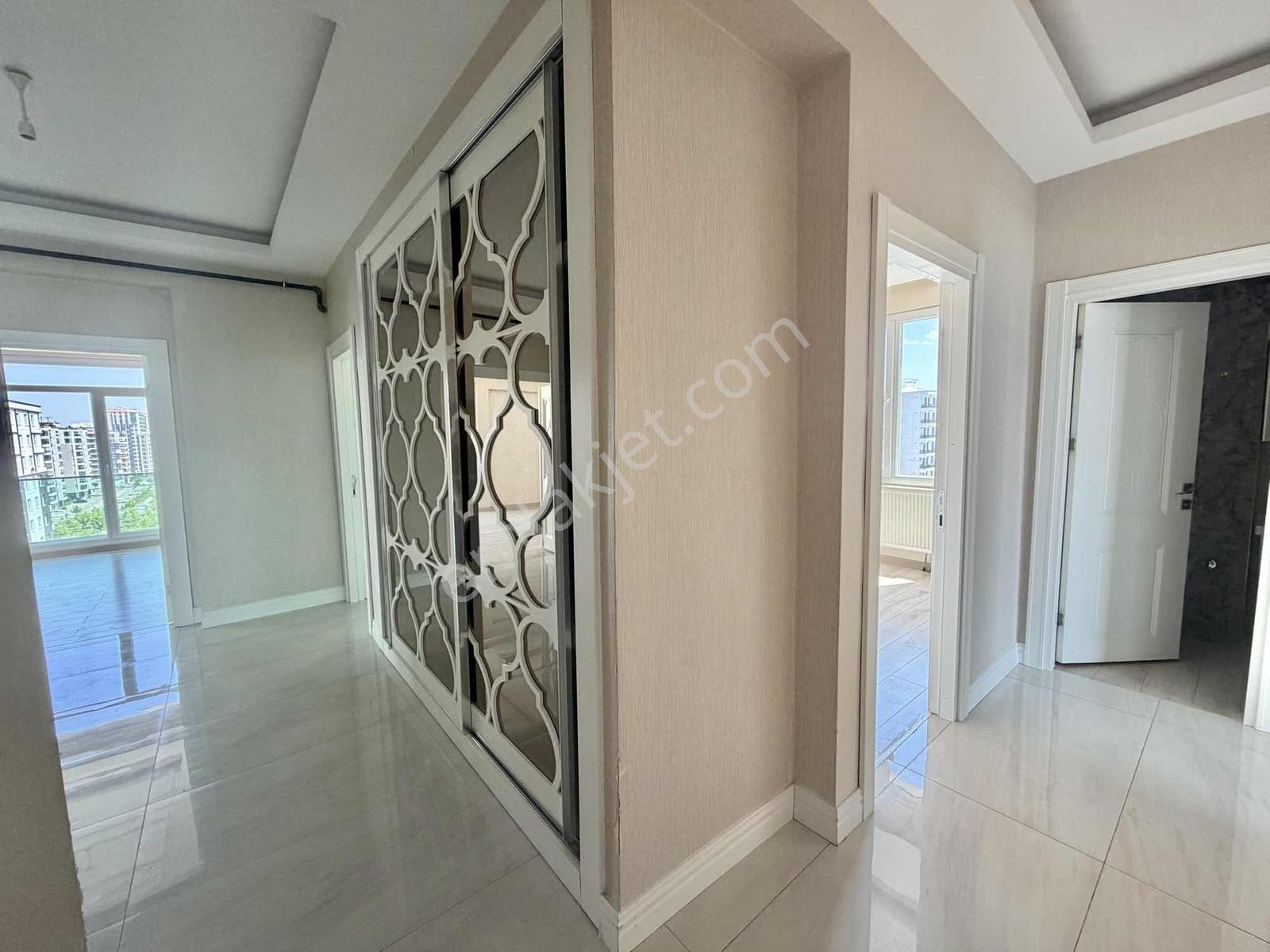 Mastfroşta 3,5+1 Havuzlu Lüx Ara Kat Fırsat Kiralık Daire!!! - Görsel 35