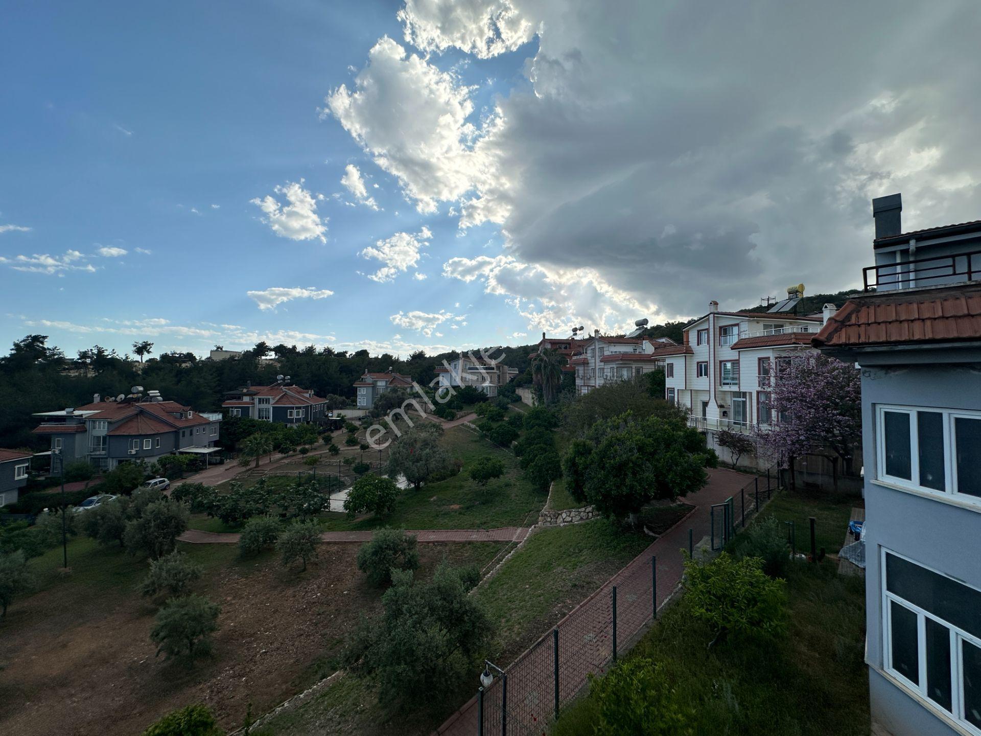 Wisrem'den Orman İçinde Fırsat Triplex Villa - Görsel 29