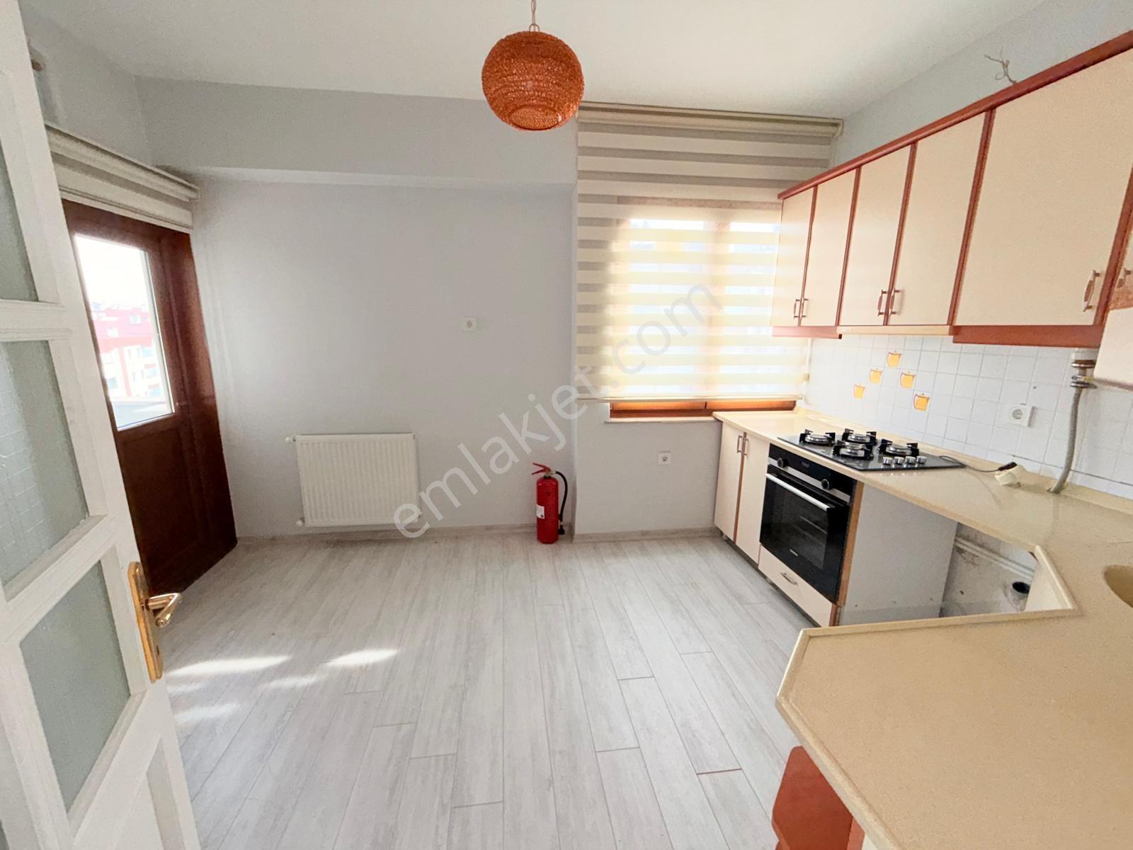 Yıldızlı Medikalpark Hastane Karşısı Satılık Dublex Daire - Görsel 12