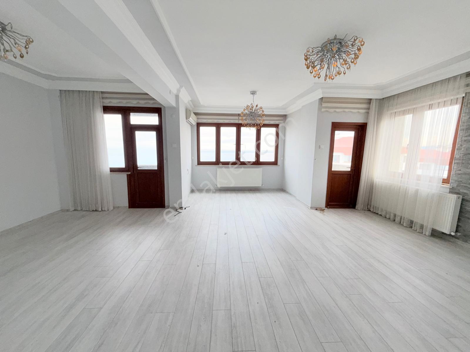 Yıldızlı Medikalpark Hastane Karşısı Satılık Dublex Daire - Görsel 25
