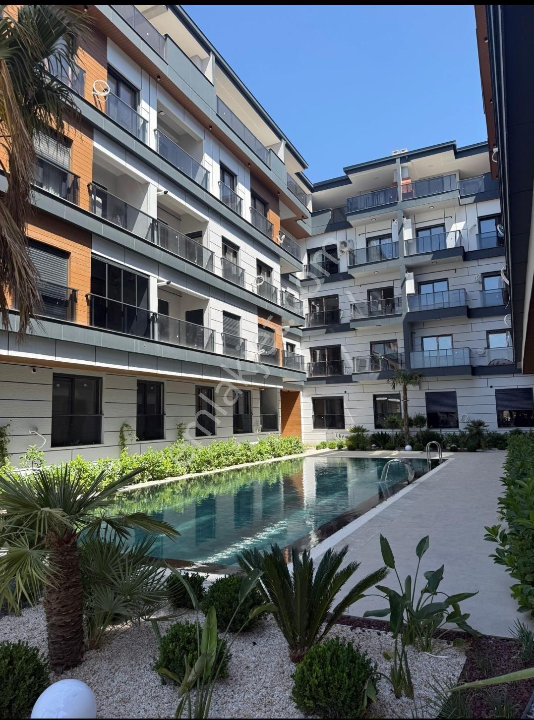 Seyrek Ara Kat Kiralık Havuz Cephe Daire - Görsel 10