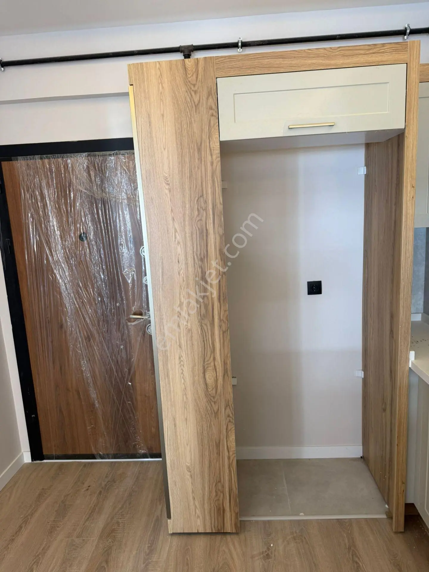 Seyrek Ara Kat Kiralık Havuz Cephe Daire - Görsel 2