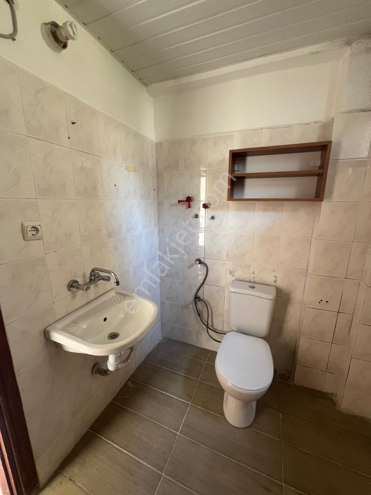 Alanya Merkez'de Nüfus Civarı 2+1 Ayrı Mutfak Kiralık Daire - Görsel 13