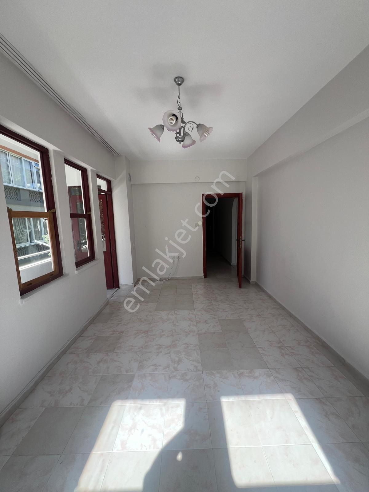 Alanya Merkez'de Nüfus Civarı 2+1 Ayrı Mutfak Kiralık Daire - Görsel 11