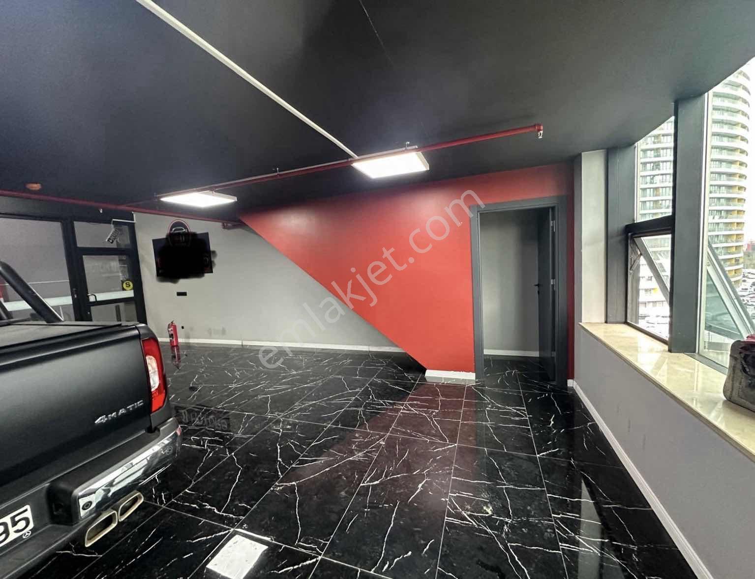 İstoç Oto Galeri Kiralık Dükkan 130 M2 Nefise Kasap - Görsel 13