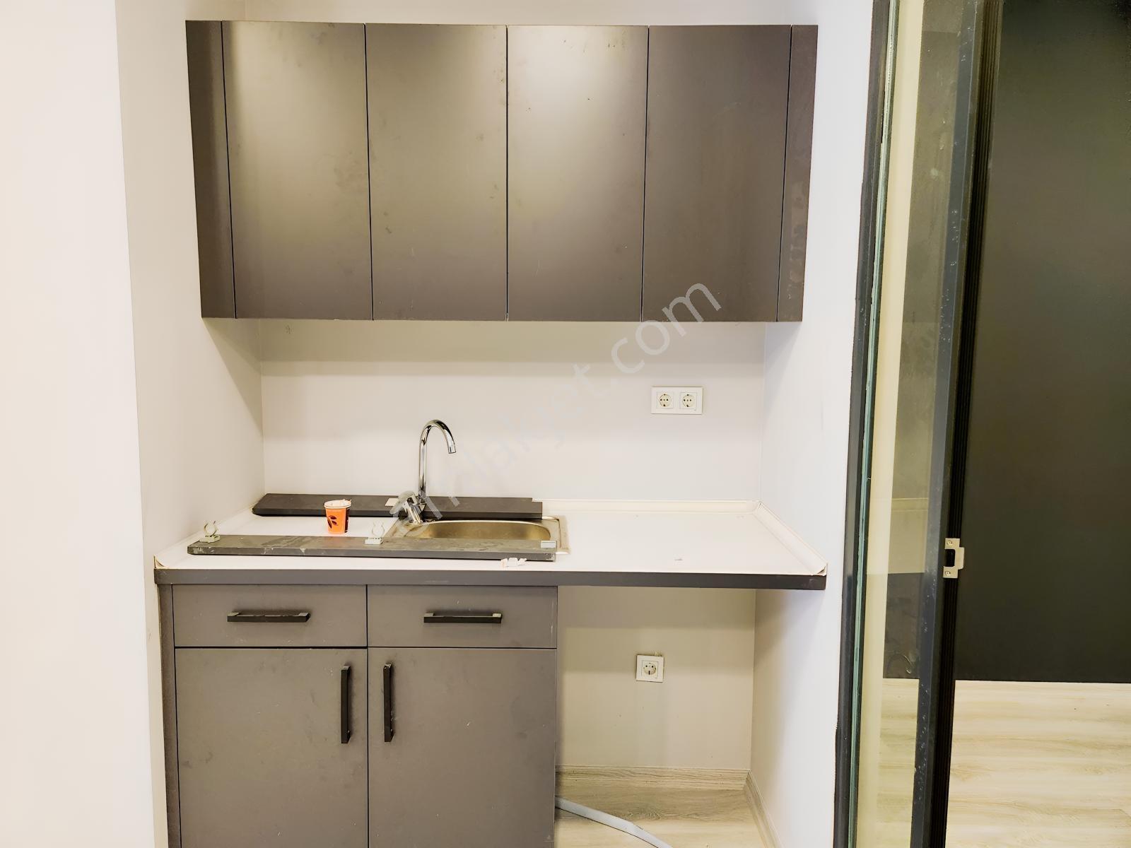 Kağıthane Talatpaşa Perpa Yakını 100 M² Kiralık Dükkan - Görsel 10