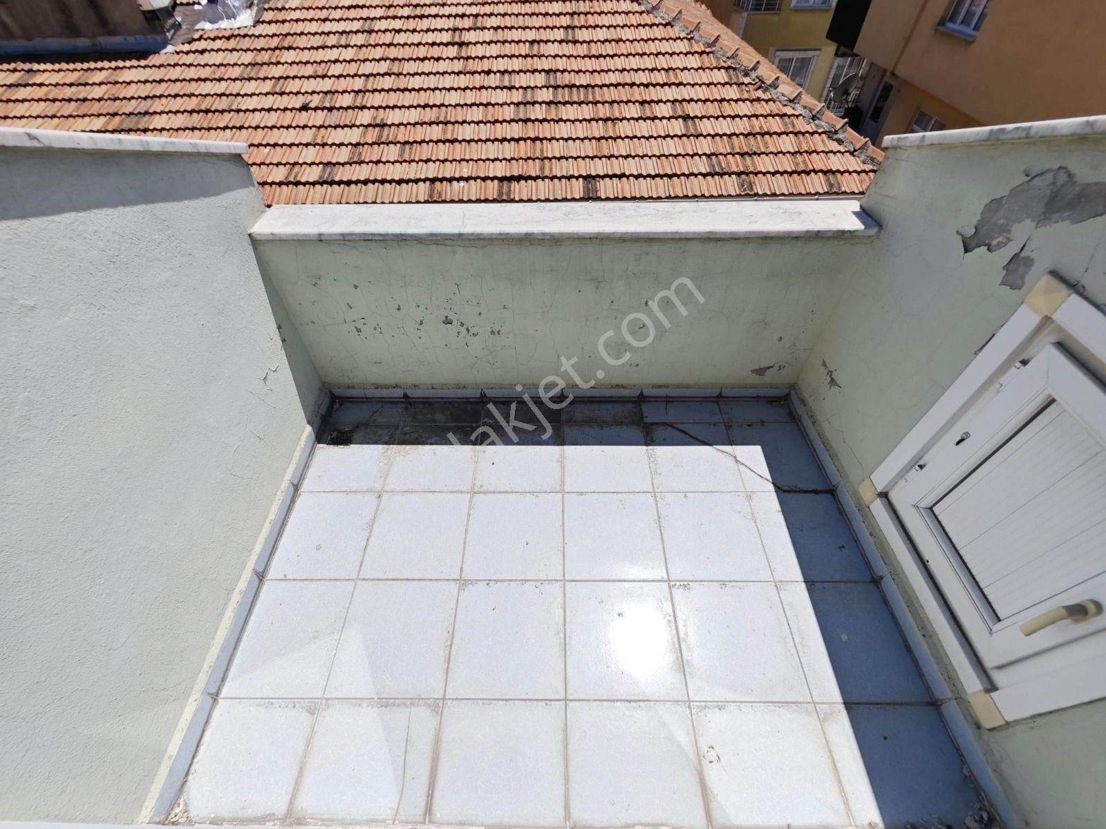 Yıldız Dan Ahmet Yesevi Caddesine Yakın Kredili 15 Yıllık 4+1 Dublex Daire - Görsel 12