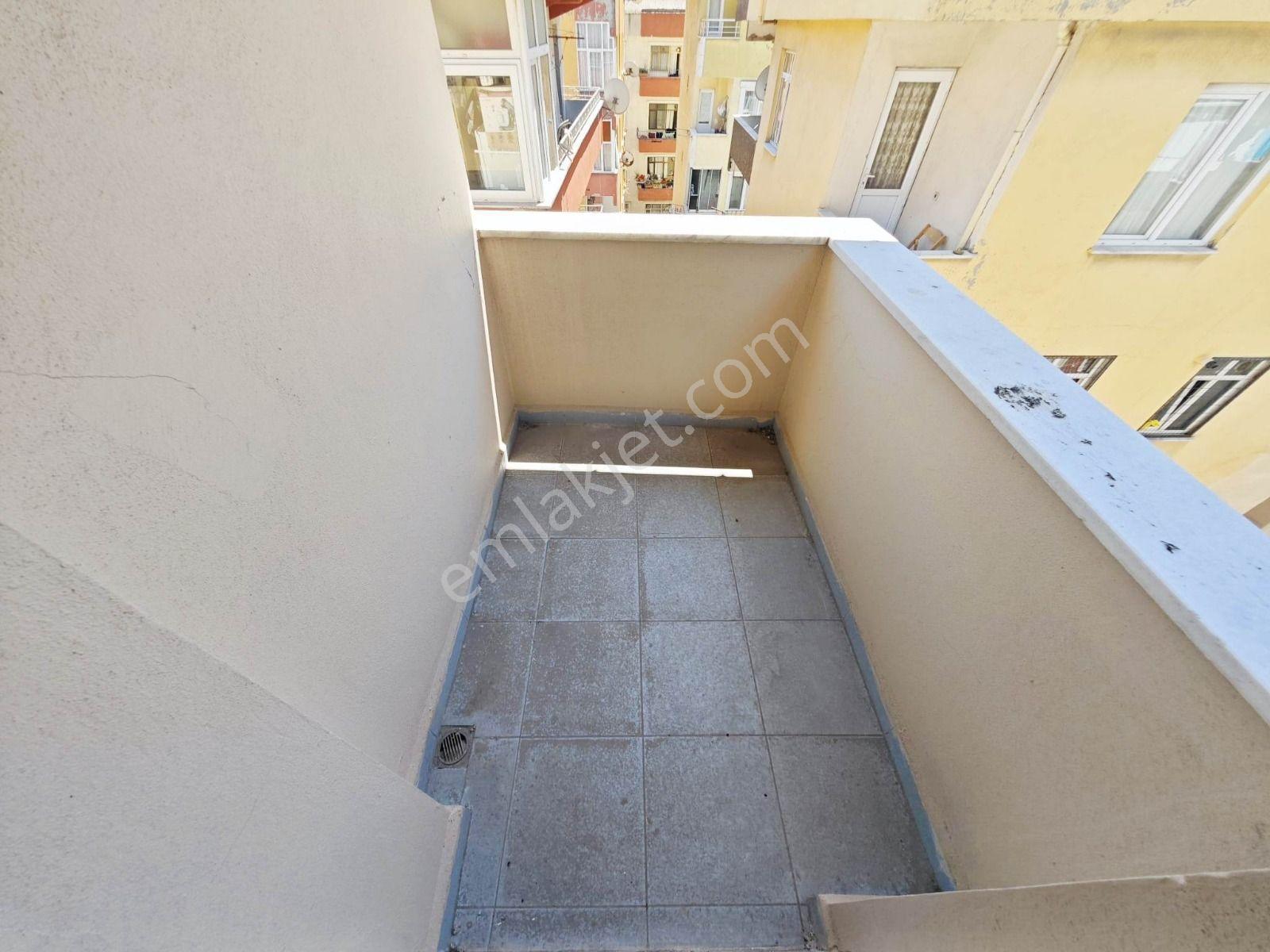 Yıldız Dan Ahmet Yesevi Caddesine Yakın Kredili 15 Yıllık 4+1 Dublex Daire - Görsel 15