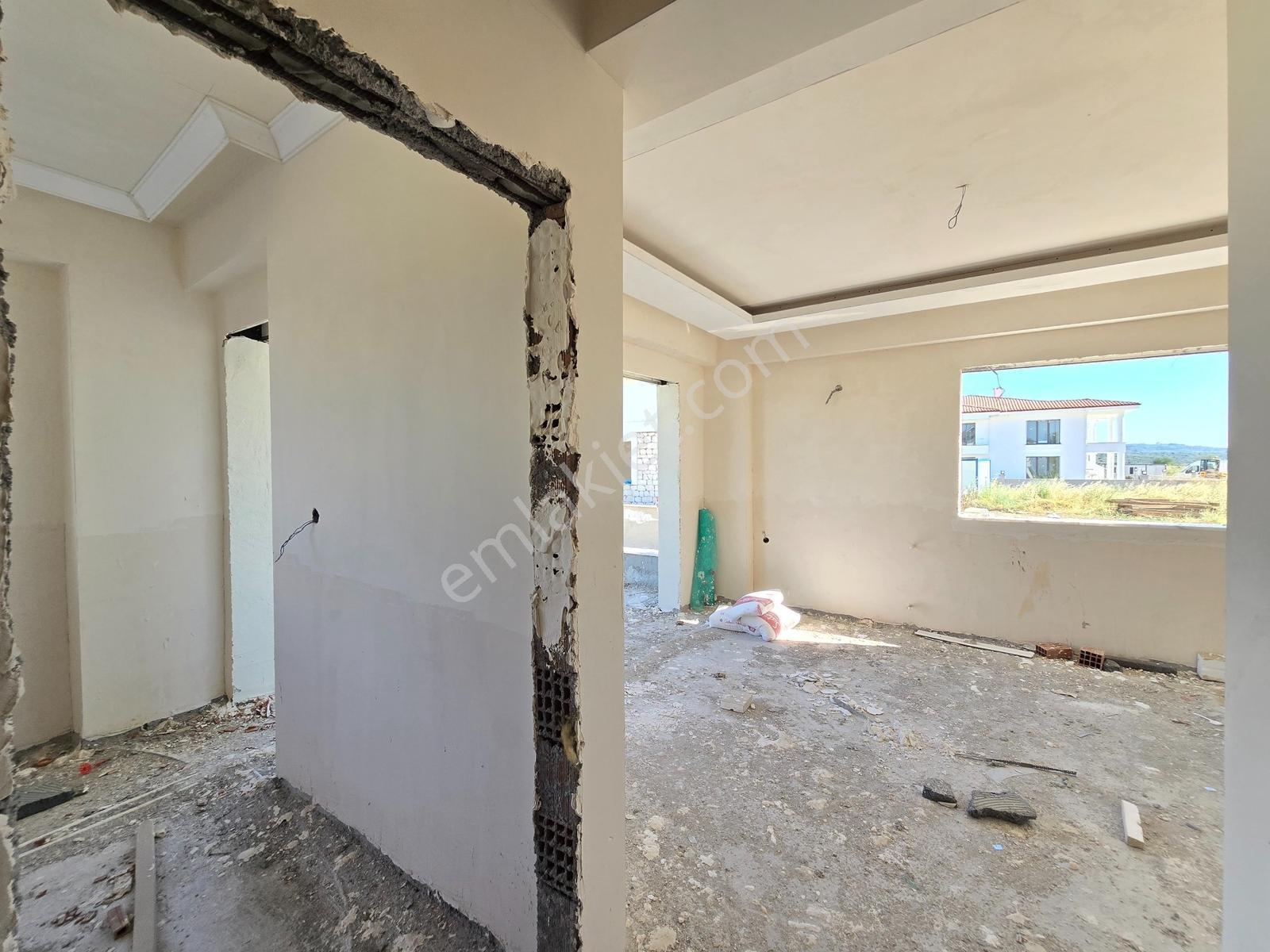 Gömeç Sahilde Havuzlu Sitede Satılık 1+1 Daireler - Görsel 8