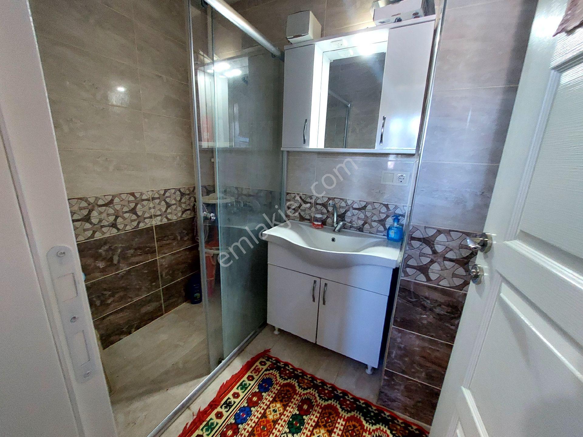 Gaziosmanpaşa Küçükköy Yeni Mah Acil Satılık Dubleks Asansörlü 4+2 200 M2 - Görsel 8