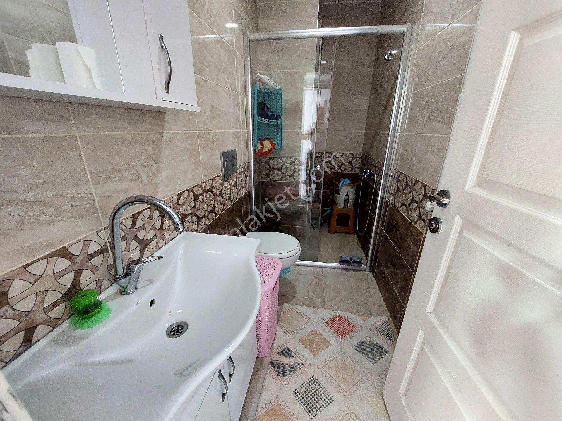 Gaziosmanpaşa Küçükköy Yeni Mah Acil Satılık Dubleks Asansörlü 4+2 200 M2 - Görsel 32