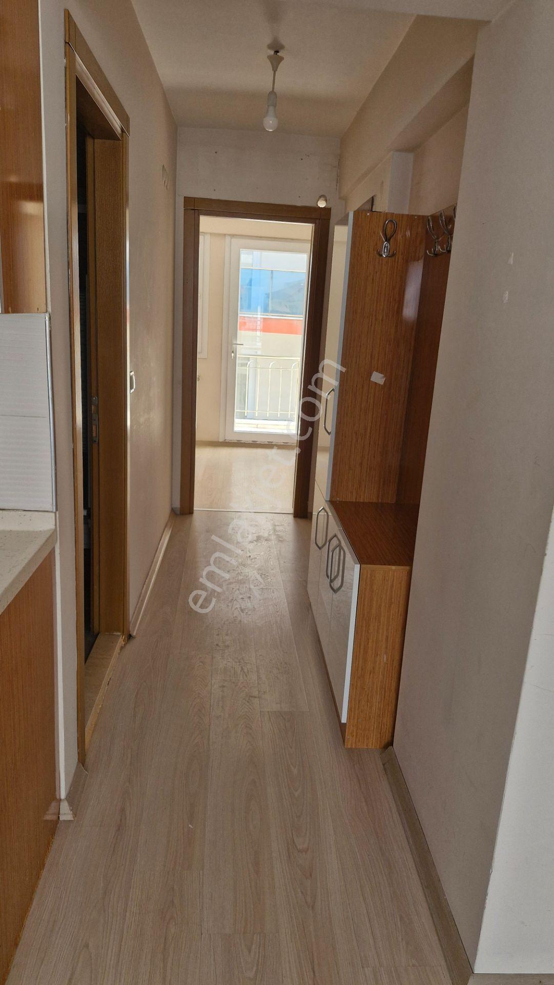 Aydın Merkez Meşrutiyet Mah 1+1 Asansörlü Kiralık Ara Kat Daire - Görsel 8