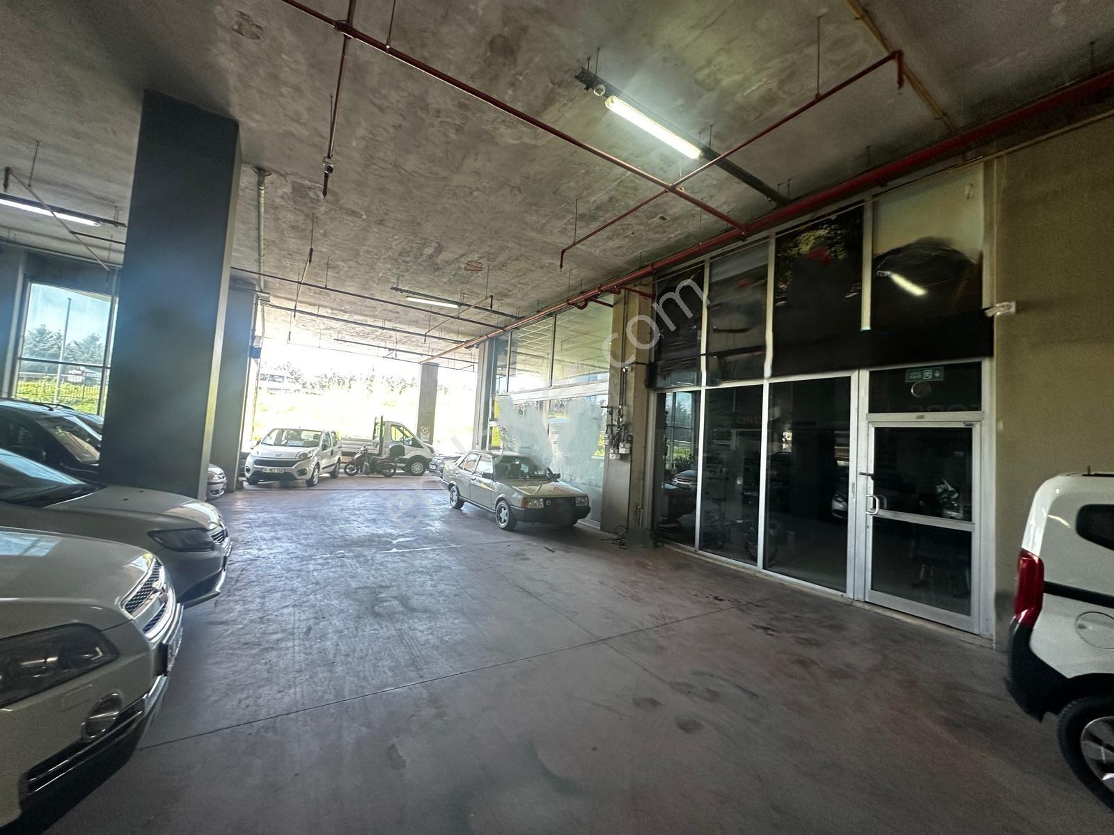 İstoç Oto Ticaret Merkezi Kiralık Dükkan 110 M2 Nefise Kasap - Görsel 12