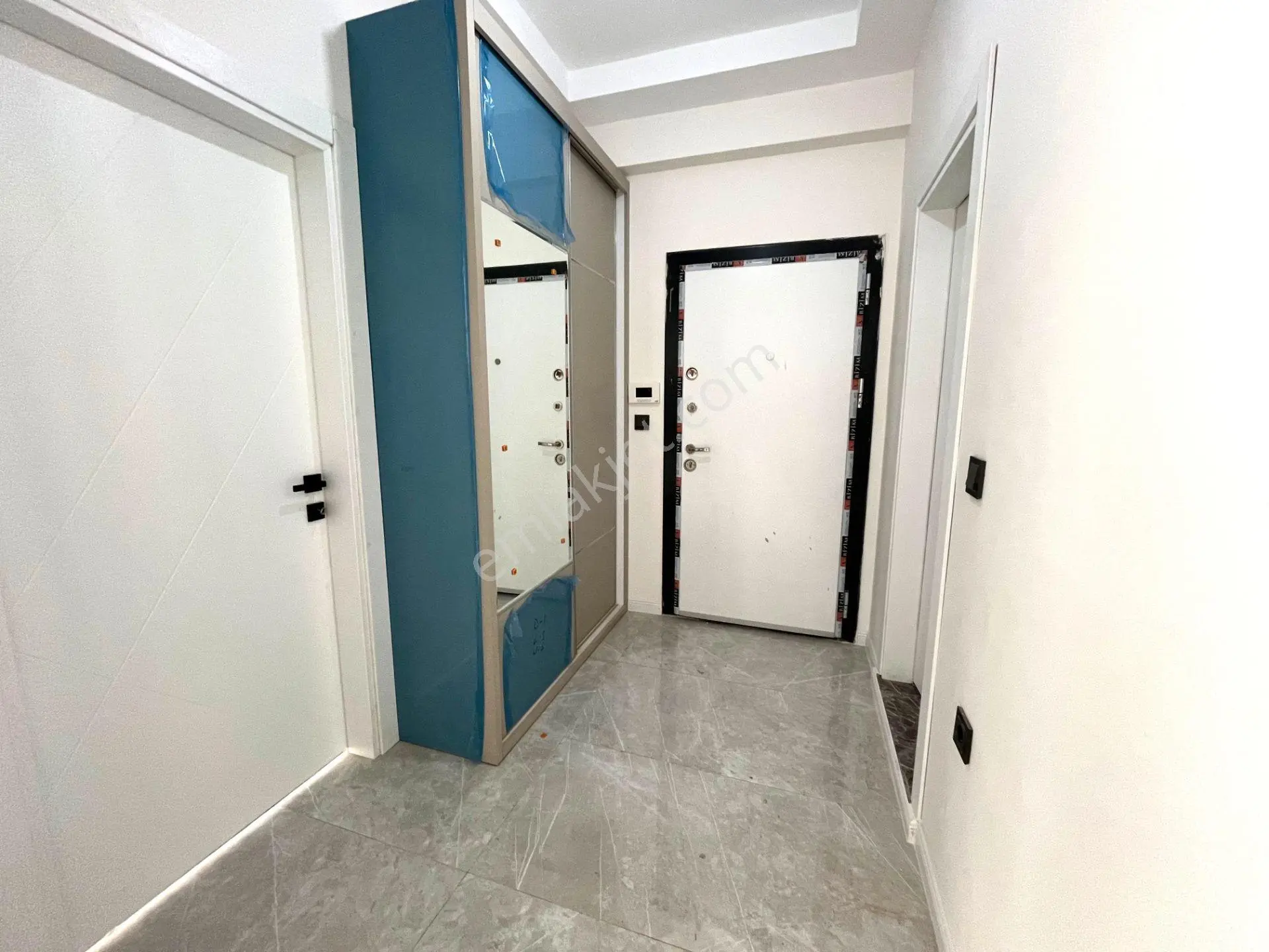 Blue Life Egen'den Beklenen Proje Hazır-yüzme Havuzlu Kapalı Otoparklı Ara Kat 1+1 Yepyeni Daire - Görsel 20