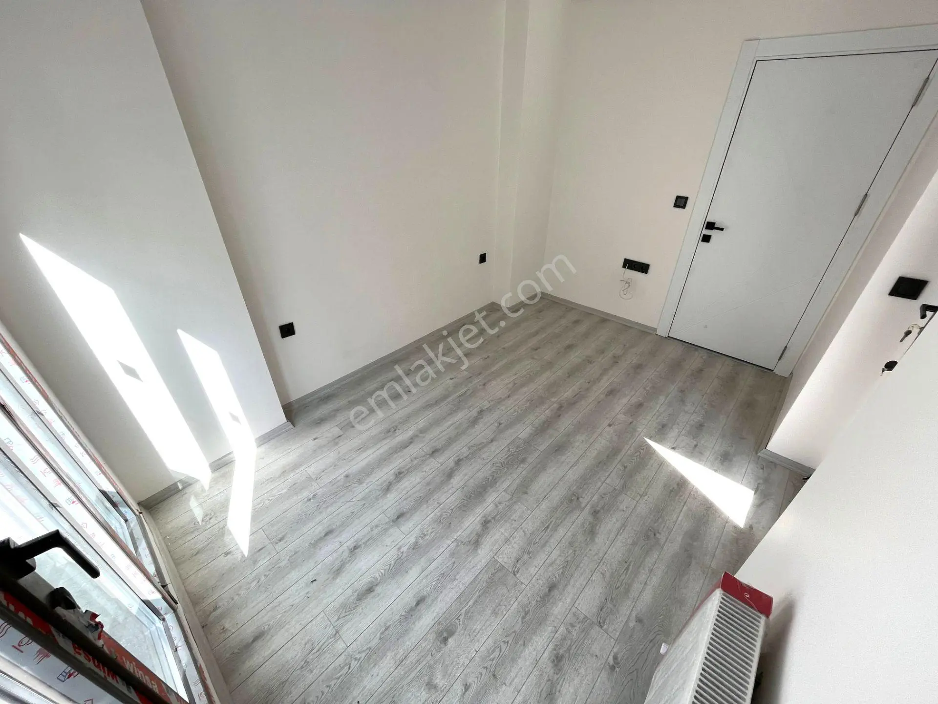 Blue Life Egen'den Beklenen Proje Hazır-yüzme Havuzlu Kapalı Otoparklı Ara Kat 1+1 Yepyeni Daire - Görsel 22