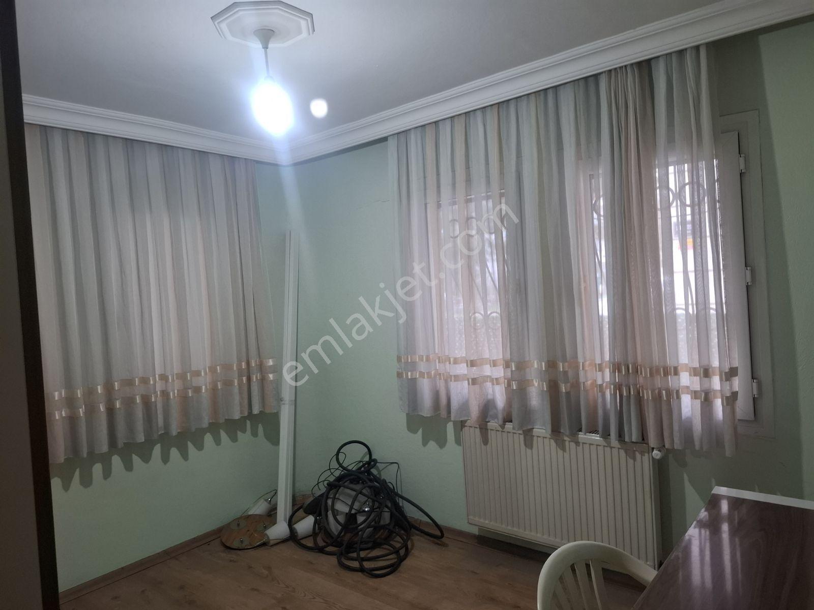 Buca Yenigün Mahallesinde Doğalgazlı Eşyalı 3+1 Kiralık Daire - Görsel 6