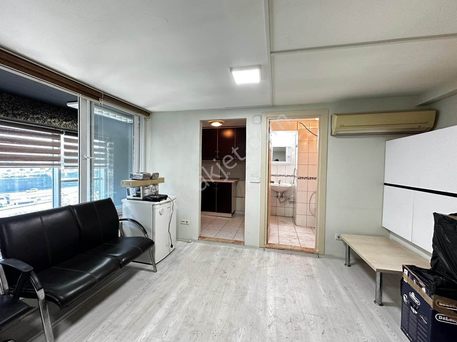 İstoç Oto Ticaret Merkezi Kiralık Dükkan 130 M2 Nefise Kasap - Görsel 6