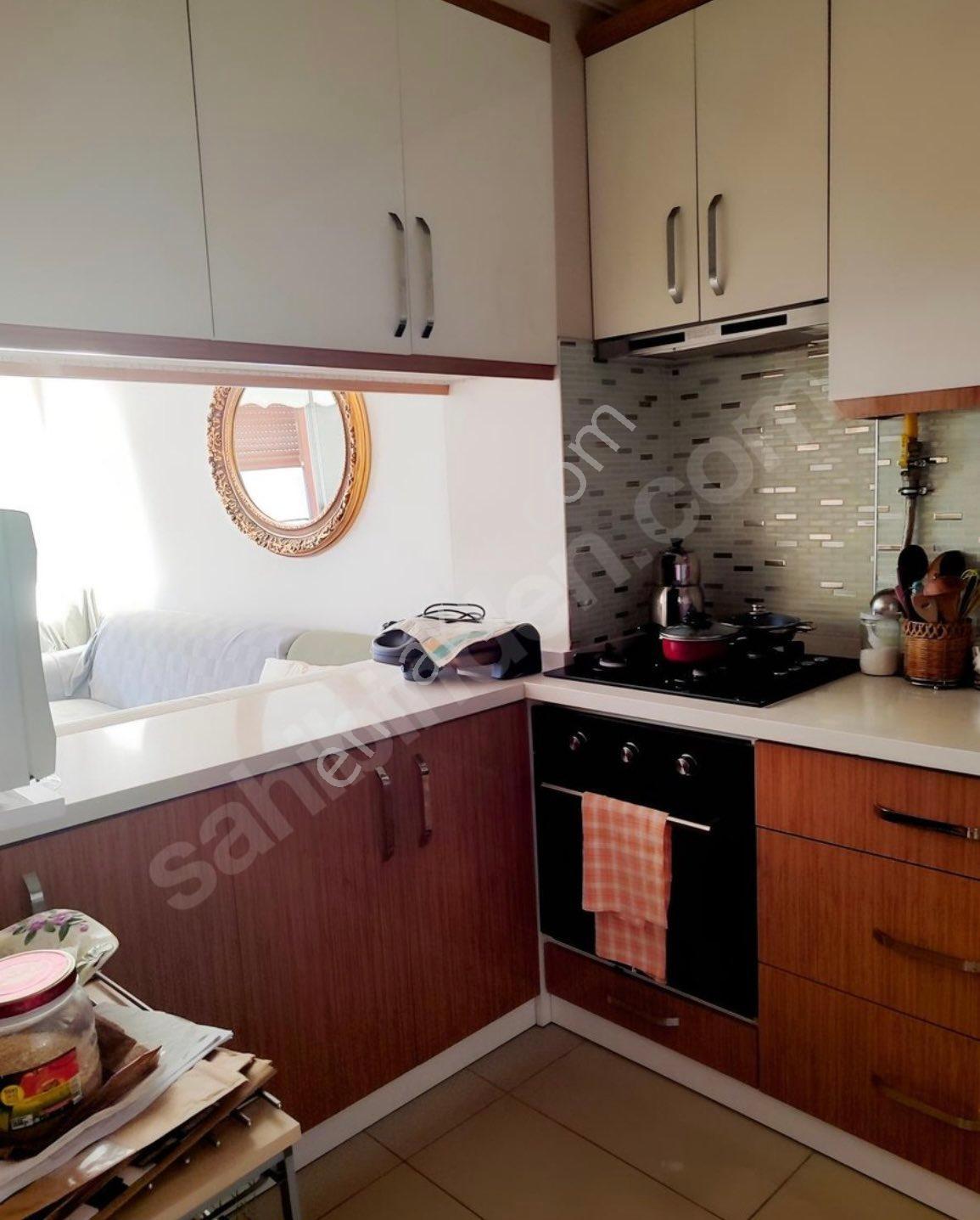 Genç Bina Da 3+1 Bakımlı, Yapılı Karanlık Odası Yok Kiralık - Görsel 5