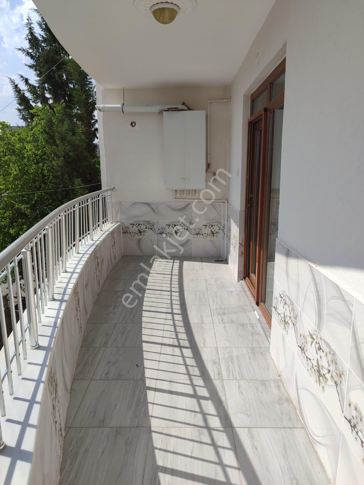 Alitaşı Mahallesi'nde Kiralık 3+1 Daire - Görsel 14