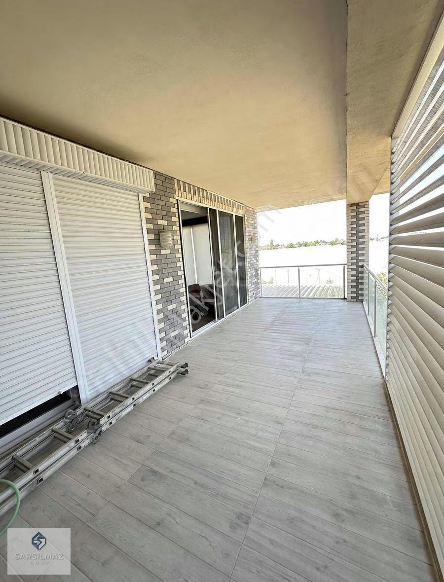Güzelbağ Mah'sinde 1000 M2 Arsa İçerisinde Satılık 4+1 Villa - Görsel 20