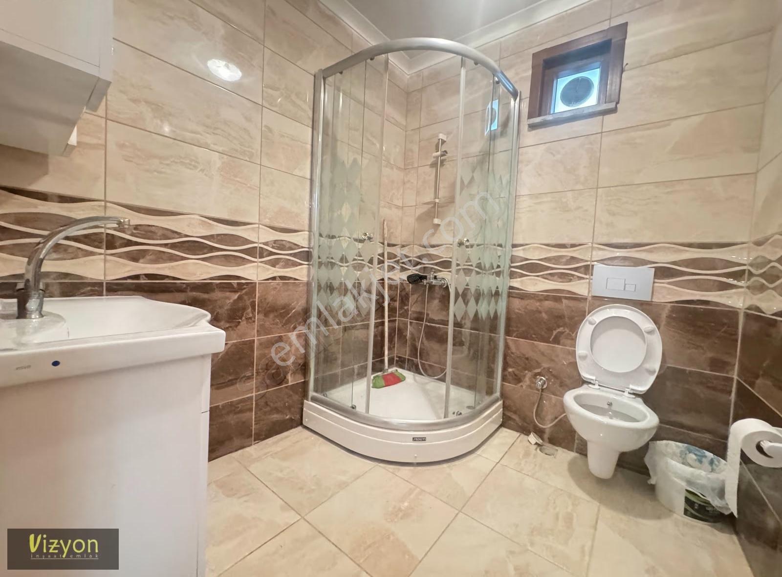 Kiralık Düz Giriş Kat 1+1 Geniş Daire - Görsel 13