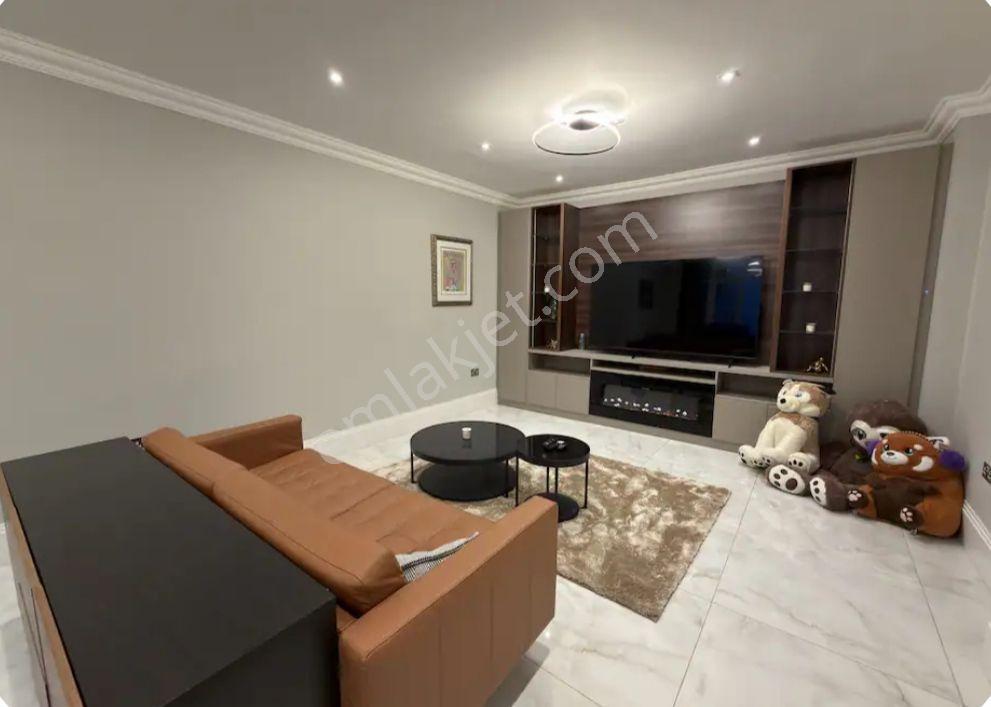 Uzunalioğlu Gayrimenkul`den Konakta 2+1 Full Eşyalı Kiralık Dair - Görsel 6