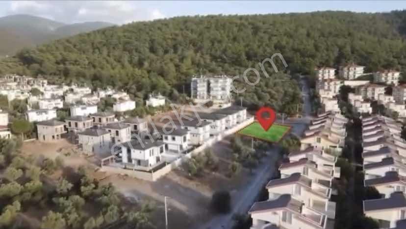 Akbük'te Doğa İle İç İçe 15/30 Villa İmarlı 650 M2 Satılık Arsa