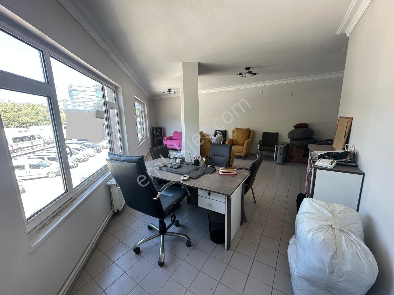 Otocenter 20 Araç Teşhir Kiralık Cadde Dükkan 180m2 Nefise Kasap - Görsel 33