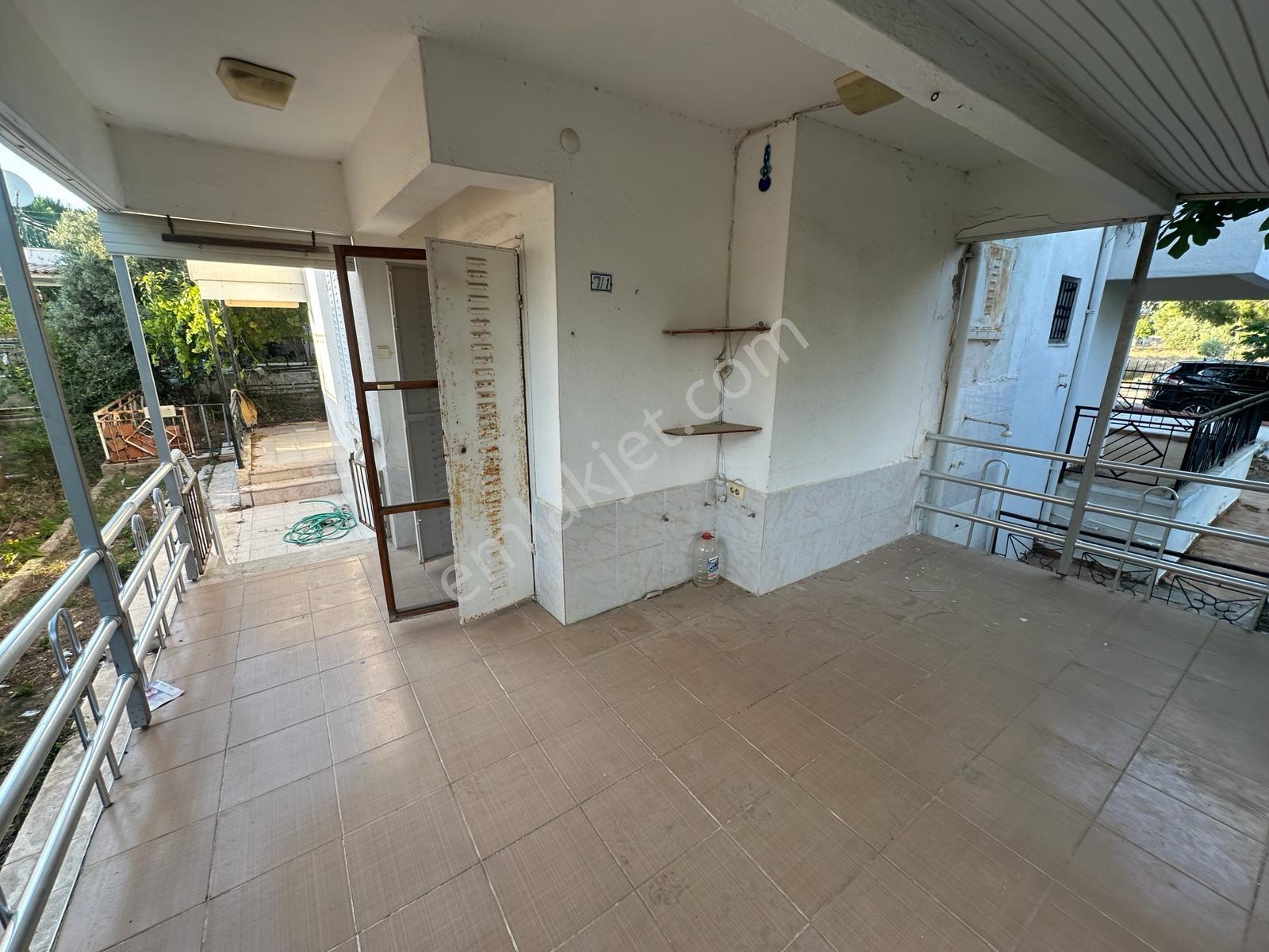 Didim Mavişehirde Denize Yakın Sitede 3+1 Bahçeli Ev - Görsel 18