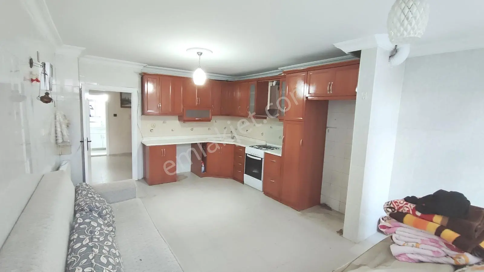 İkizler Köprüsü Yanı 3+1 Geniş Kombili Kiralık Daire - Görsel 12