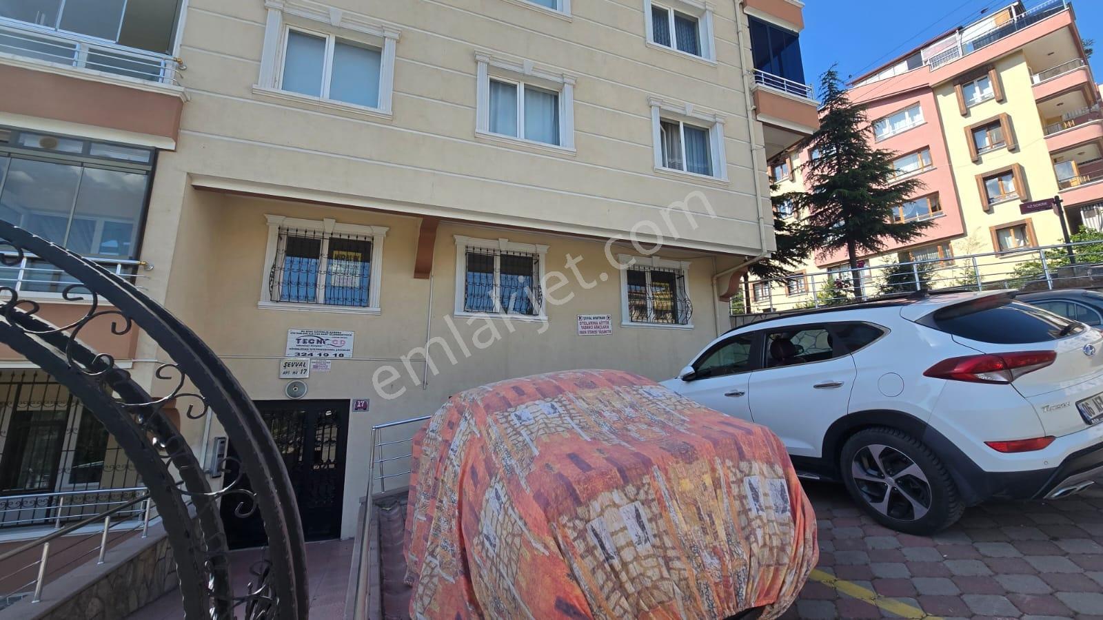 Gülveren Mah 2+1 Yüksek Giriş Ön Cephe İçi Yapılı 90 M2