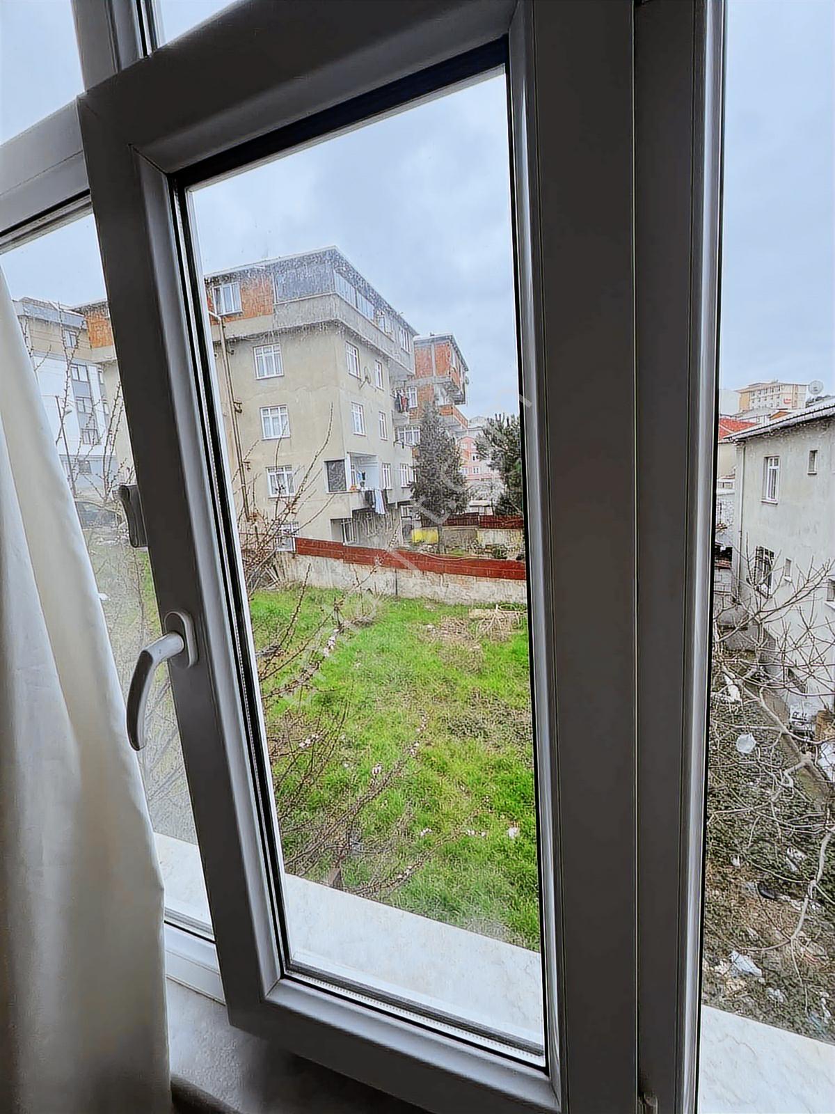 Sultanbeyli Turgut Reis'te 220 M² Arsa İçinde 2 Daire 1 Dükkan - Görsel 7
