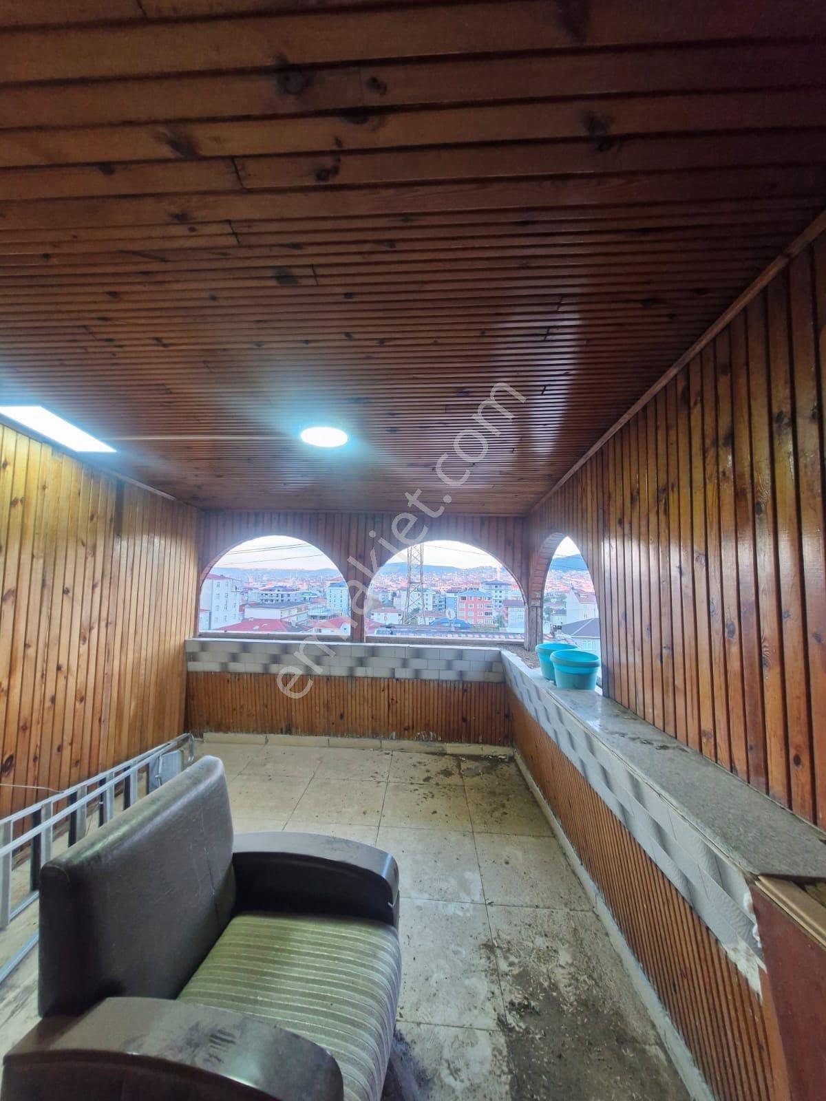 Sultanbeyli Mehmet Akif'te 82 M² Arsa Paylı En Üst Katta 2 Daire - Görsel 9