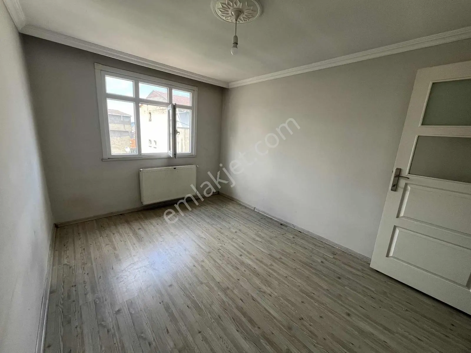 Mehmet Akif Mahallesi'nde Petrol Yoluna Yakın 2+1 Kiralık Daire - Görsel 4