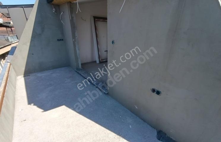 Bulgurlu Sunar Sok 110m2 2+1 Satılık Çatı Katı Tapu Masrafsız - Görsel 4