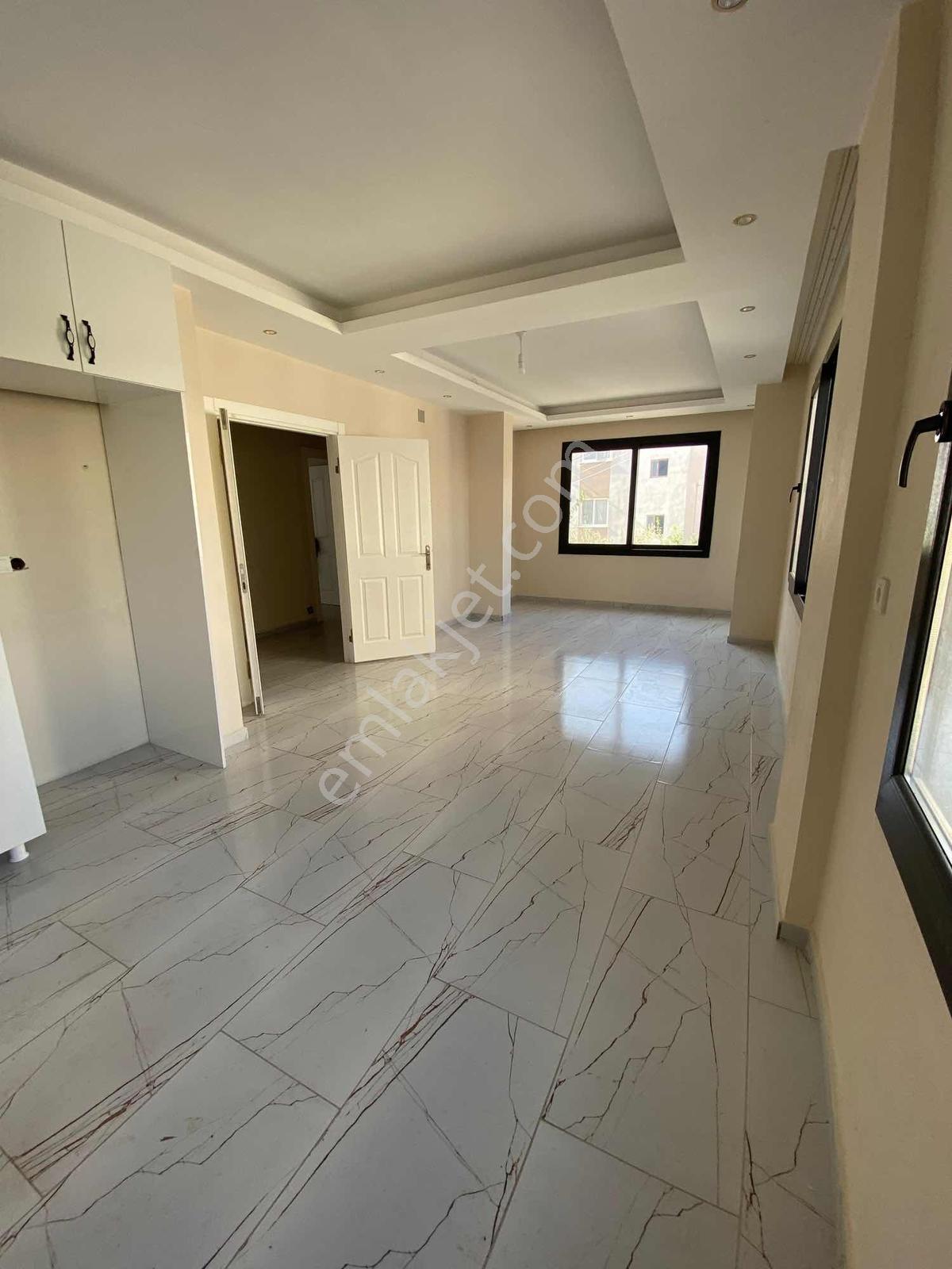 Çukurova Mahallesinde Kiralık 2+1 Geniş Daire - Görsel 2