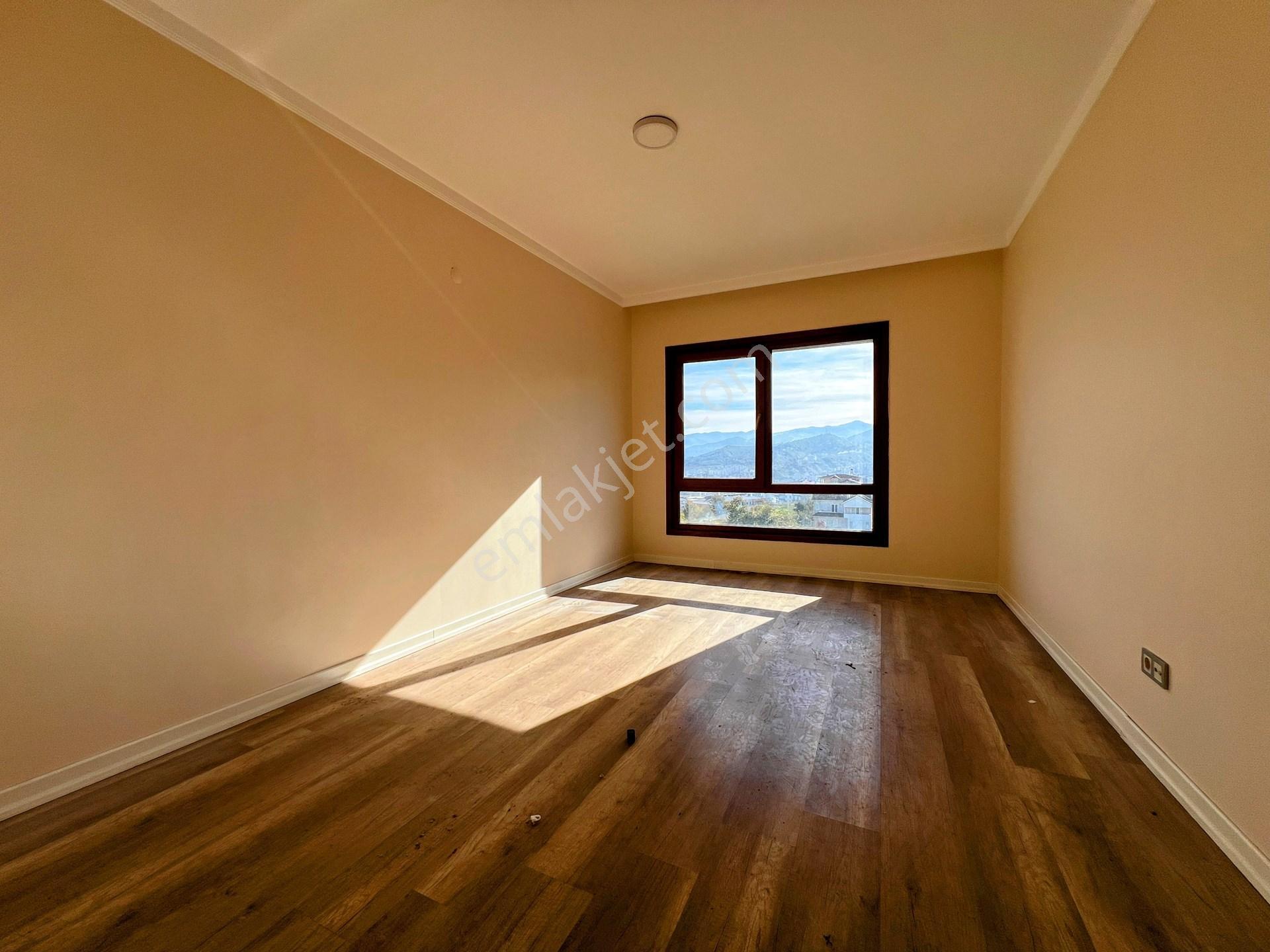 Trabzon Ortahisar Yalı'da Kiralık 4+1 Lüks Daire: 230m², Deniz Manzaralı, Site İçinde - Görsel 25