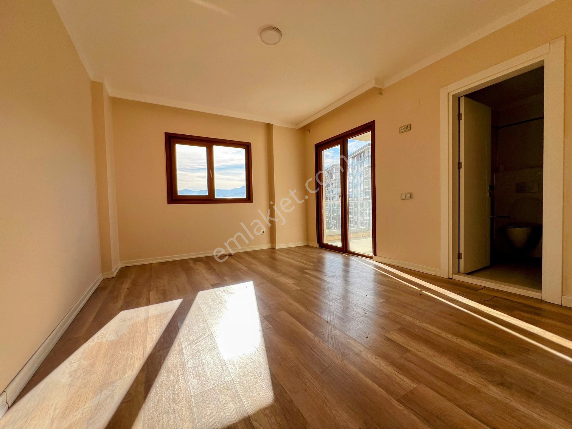 Trabzon Ortahisar Yalı'da Kiralık 4+1 Lüks Daire: 230m², Deniz Manzaralı, Site İçinde - Görsel 23