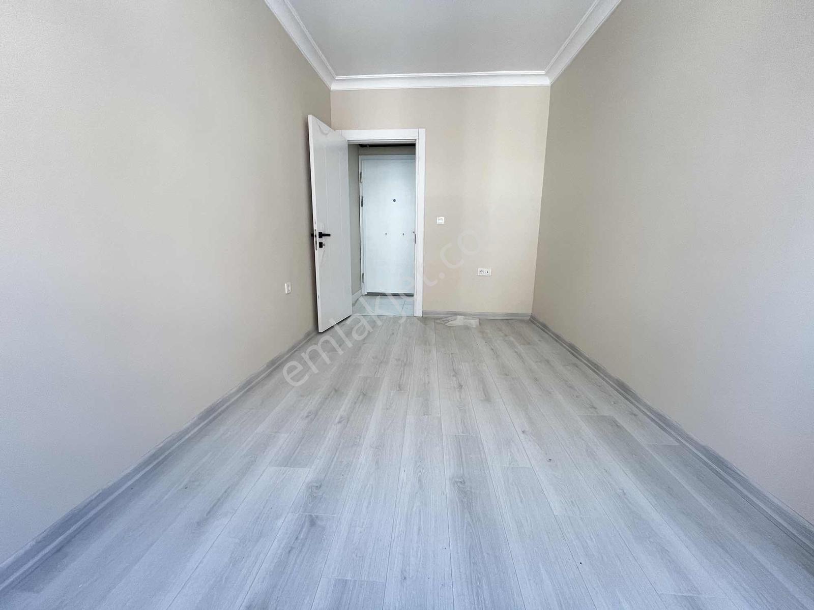 İmren Gayrimenkulden Fevzi Çakmak Mh. 2+1 80 M2 Ön Cephe Arakat - Görsel 30