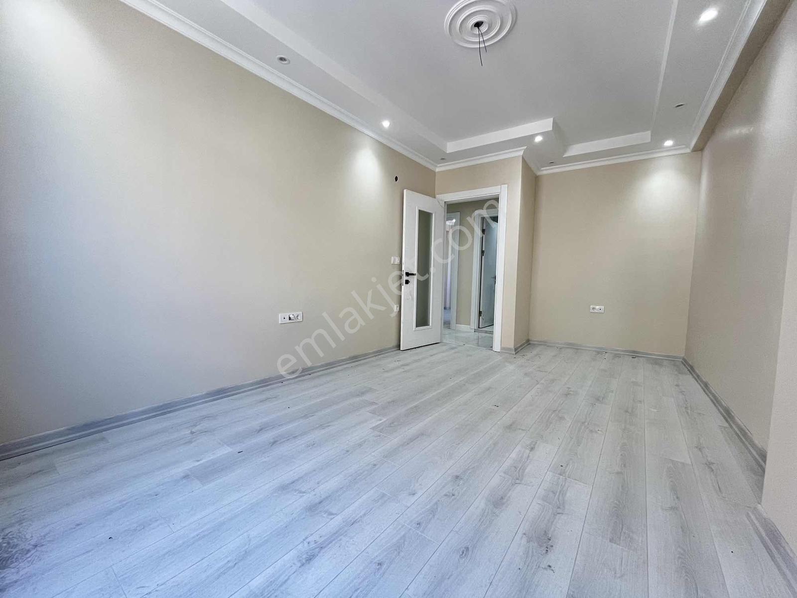 İmren Gayrimenkulden Fevzi Çakmak Mh. 2+1 80 M2 Ön Cephe Arakat - Görsel 4